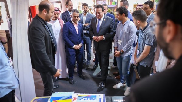 وزير الصحة يتفقد