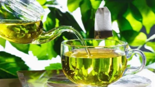 فوائد شرب الشاي الأخضر