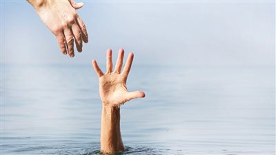 ما هي أعراض الغرق الجاف عند الأطفال؟     